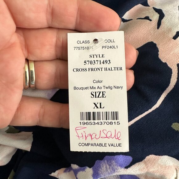 NWT White House Black Market Cross Halter Top Bouquet Mix Twilight Navy #WHBM41 - Picture 5 of 8